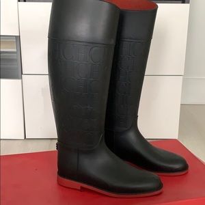 good girl carolina herrera boots